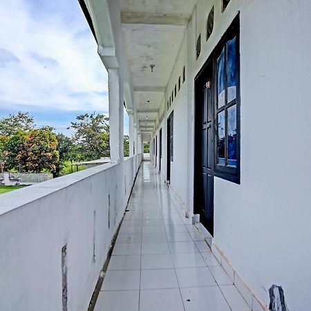 OYO 91127 Wisma Sukajadi Syariah Perabumulih Luaran gambar